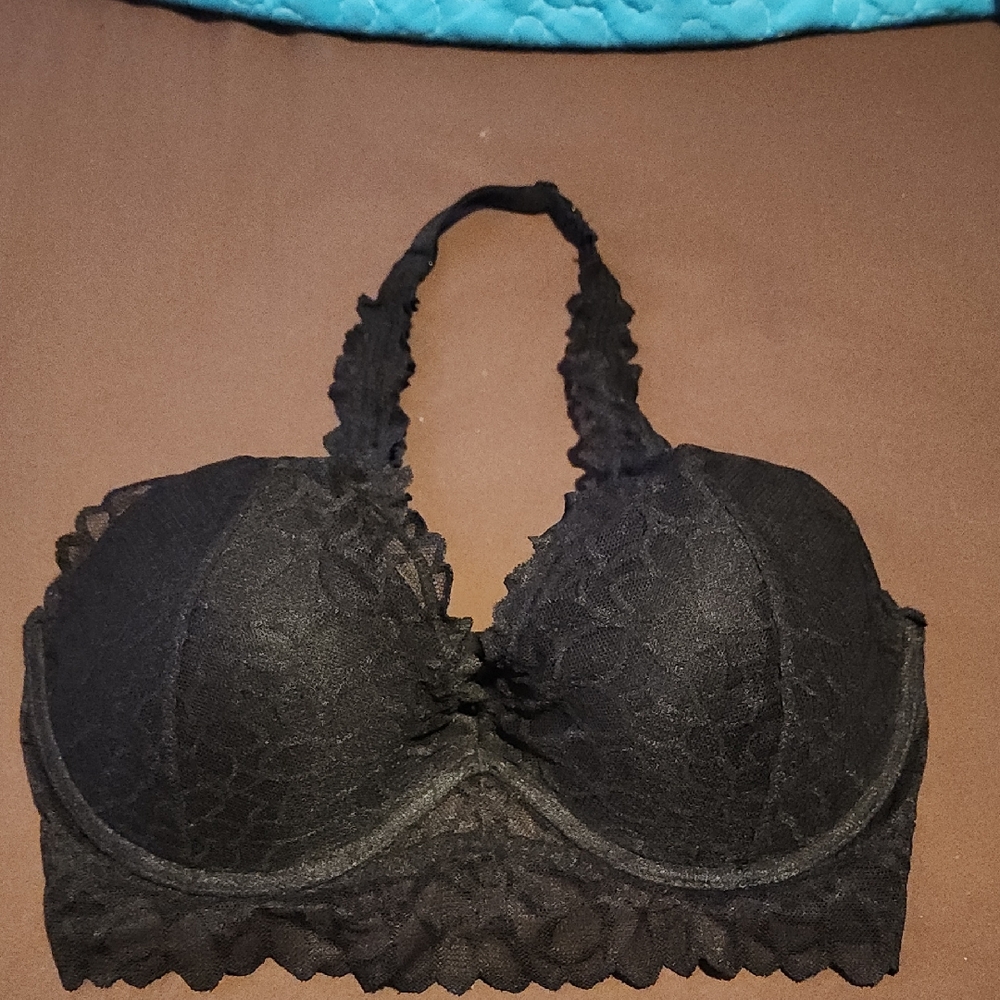 PINK Victoria's Secret Black Lace Bralette. Tag Says M, D-DD